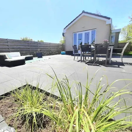 Britt Met Grote Tuin En Veel Privacy Dirkshorn