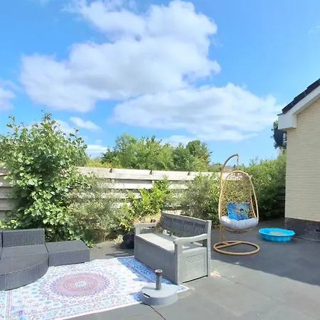 Britt Met Grote Tuin En Veel Privacy