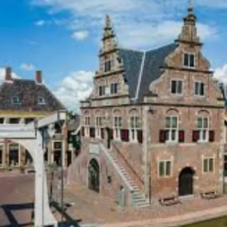 Britt Met Grote Tuin En Veel Privacy Prázdninový dům