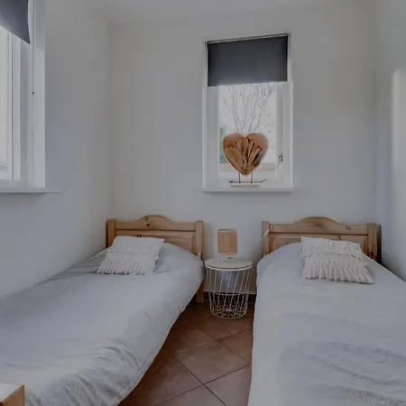 Britt Met Grote Tuin En Veel Privacy Prázdninový dům Dirkshorn